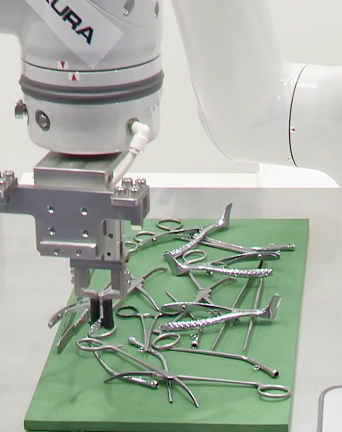 MOTOMAN NEXT picking surgical instruments