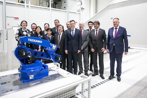 https://www.yaskawa-global.com/wp-content/uploads/2019/04/slo_02.jpg